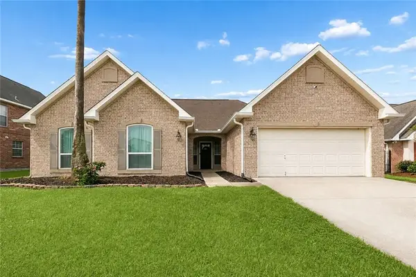 128 Evangeline Trace, Belle Chasse, LA 70037