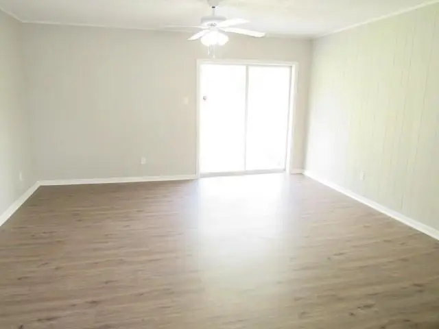 4411 3rd Street, Alexandria, LA 71302 - #2