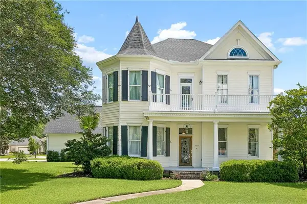 1477 Woodmere Drive, Mandeville, LA 70471