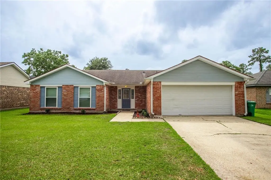 105 Yorkshire Drive, Slidell, LA 70458 - #1