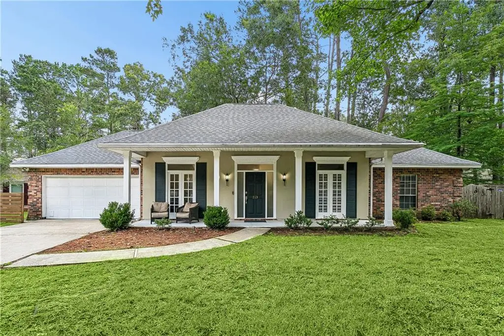 213 Longfellow Lane, Mandeville, LA 70448 - #1