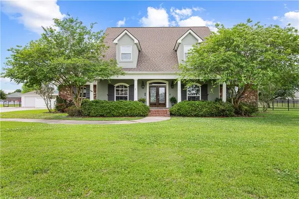 121 Leigh Lane, Montz, LA 70068