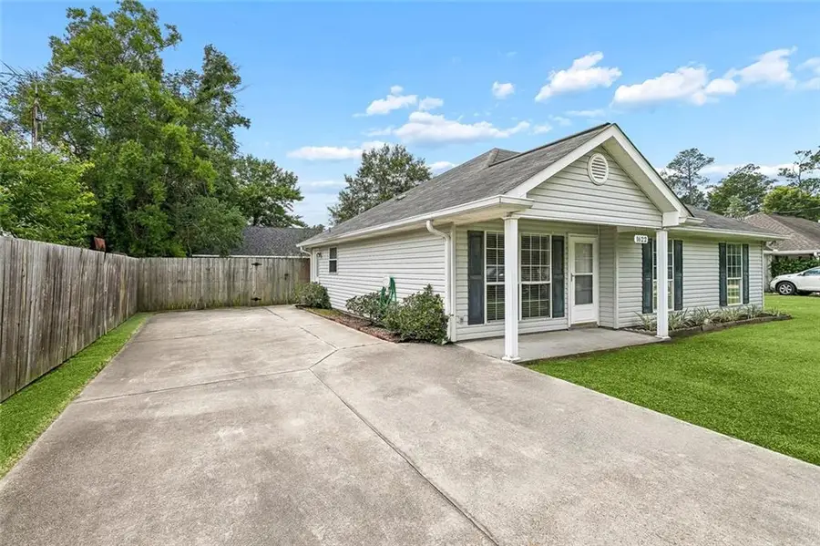 1622 Penrose Street, Mandeville, LA 70448 - #2