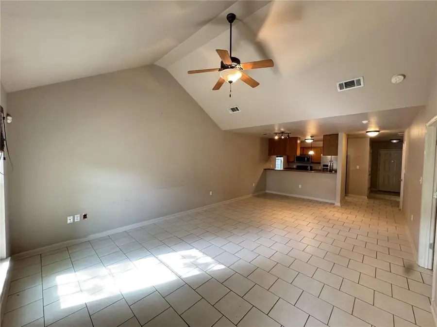 204 S General Pershing Street, Hammond, LA 70403 - #2