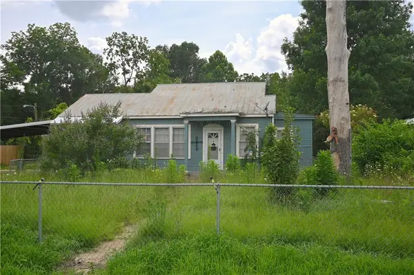 2566 Leglise Street, Mansura, LA 71350