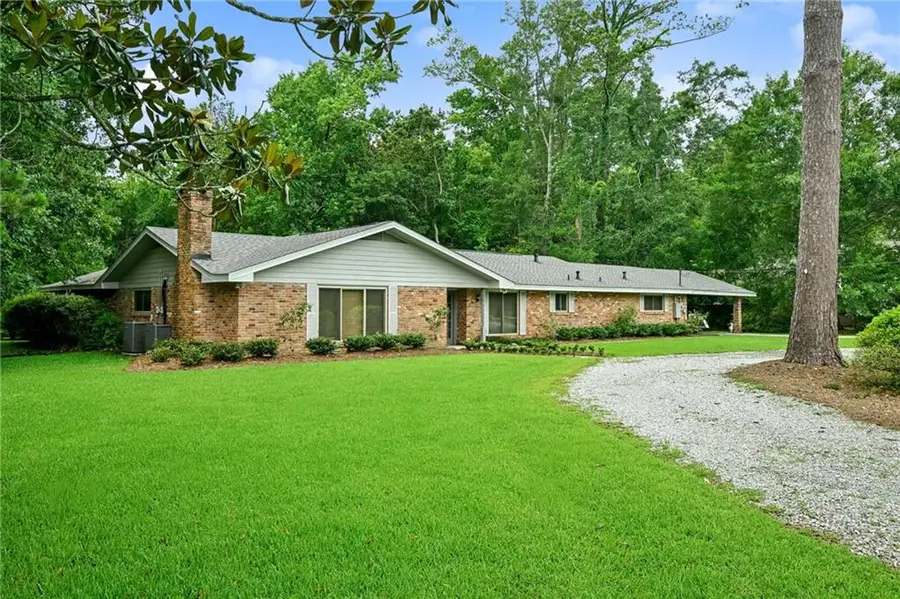 205 Tchefuncte Drive, Covington, LA 70433 - #2