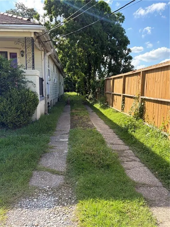 3522 24 Leonidas Street, New Orleans, LA 70118 - #3