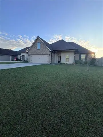 210 Hidden Cypress Drive, Belle Chasse, LA 70037