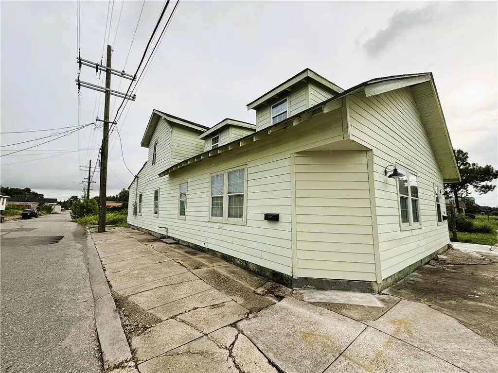 4030 32 N Miro Street, New Orleans, LA 70117 - #1
