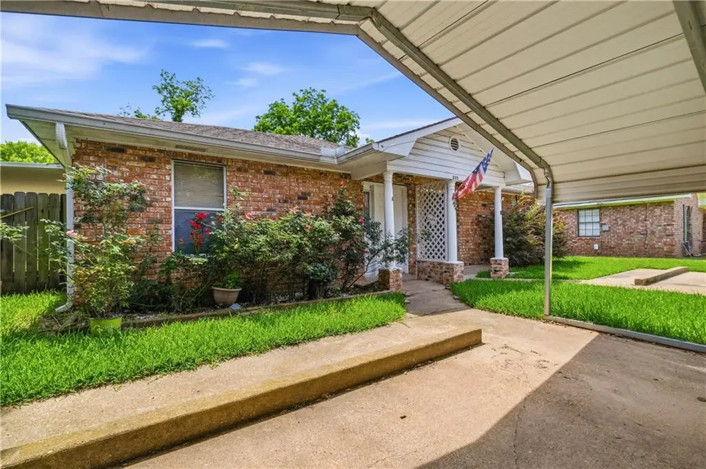 809 Brooks Boulevard #A, Alexandria, LA 71303 - #1
