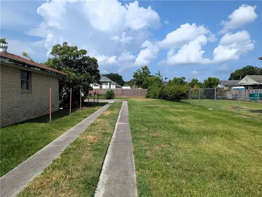 1115 Derbigny Street, Gretna, LA 70053 - #3