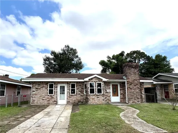 2033 Manor Heights Drive, Marrero, LA 70072