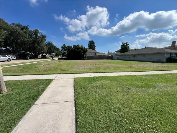 36-B Avron Boulevard, Metairie, LA 70006