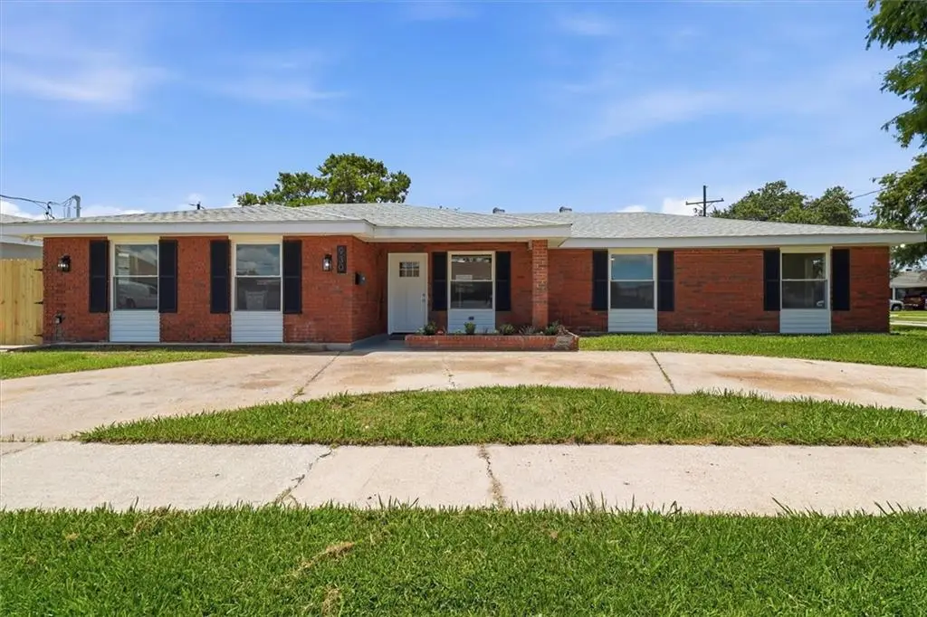 930 Cedre Drive, Westwego, LA 70094 - #1