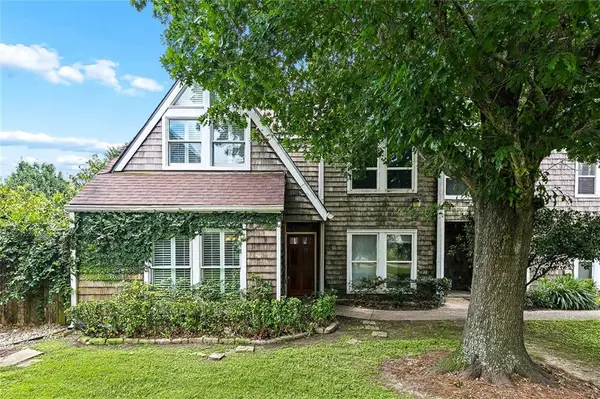 2 Spinnaker Lane, New Orleans, LA 70124