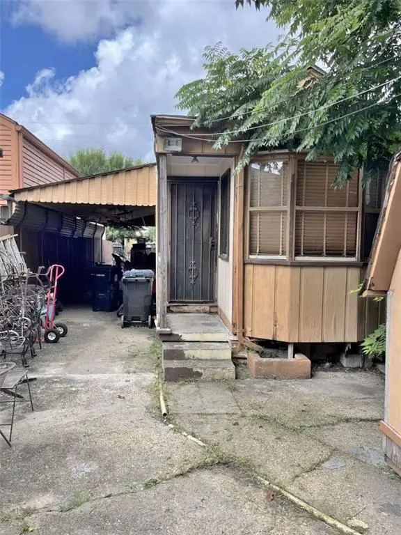819 9th Street, New Orleans, LA 70115 - #2