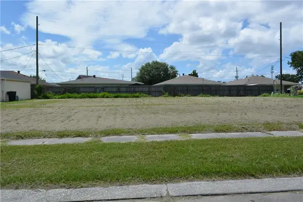 2500 Paul Drive, Meraux, LA 70075