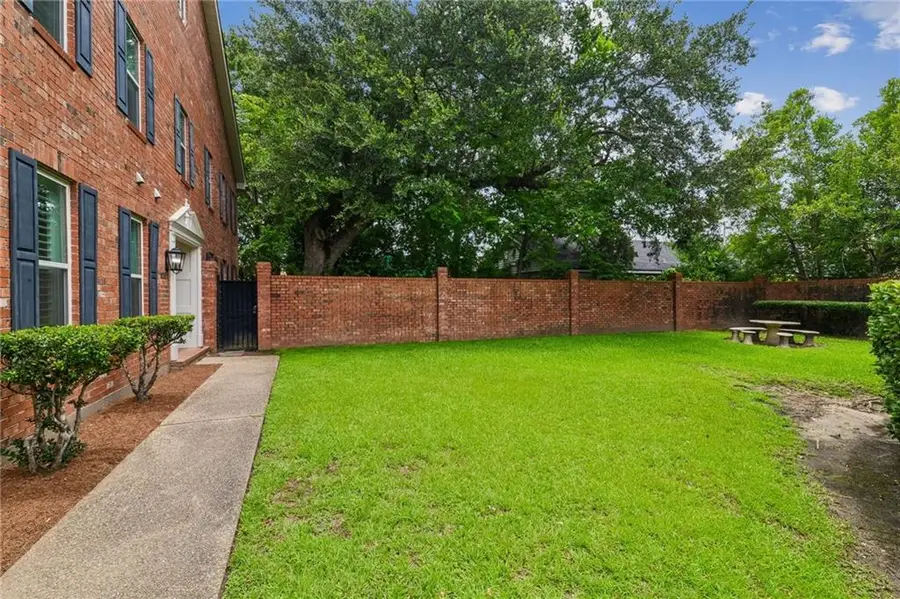 105 Charleston Park, Metairie, LA 70005 - #3