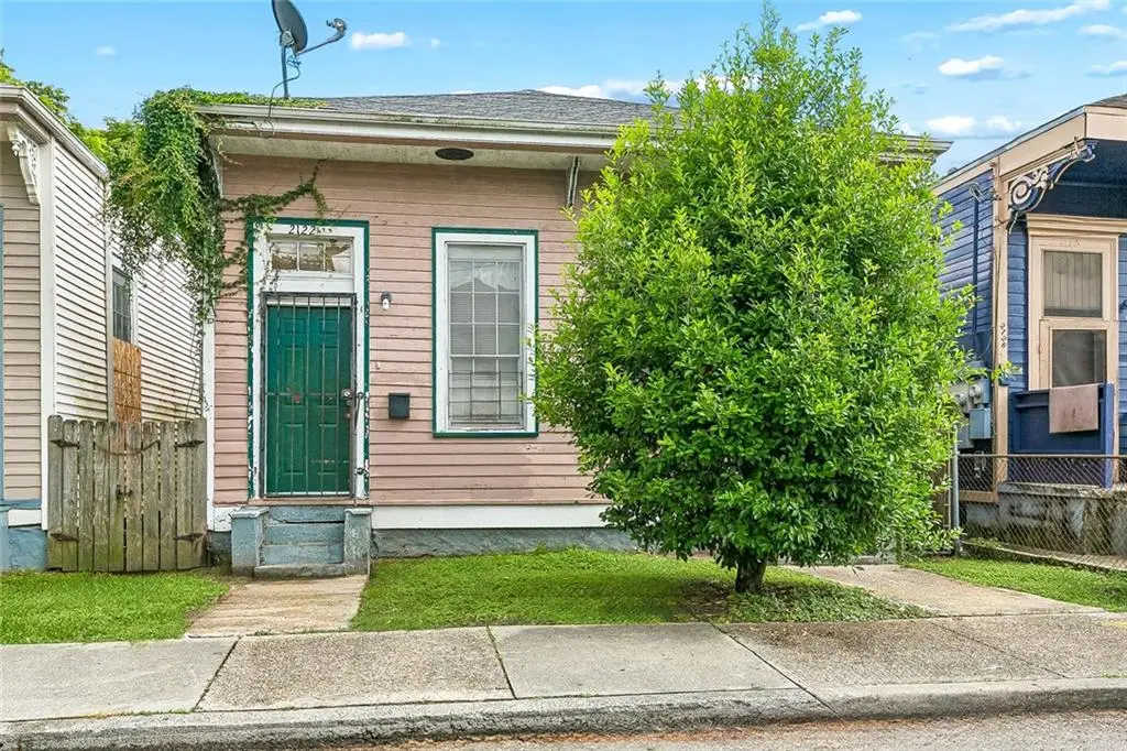 2122 24 S Saratoga Street, New Orleans, LA 70113 - #1