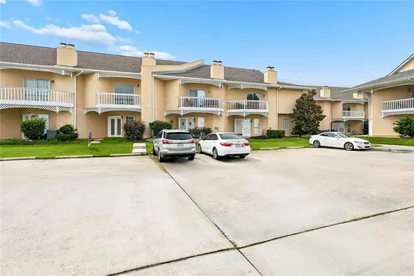 701 Tops'l Drive #701, Mandeville, LA 70471