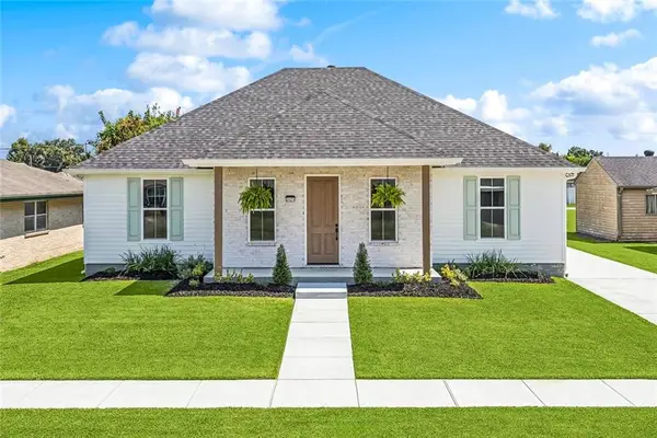 2421 Garden Street, Meraux, LA 70075