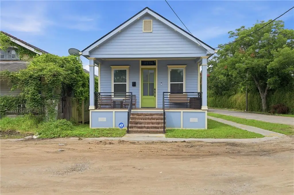 9134 Peach Street, New Orleans, LA 70118 - #1