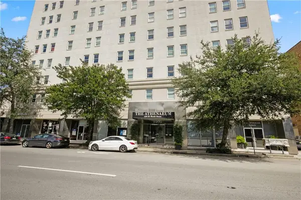 1205 St. Charles Avenue #611, New Orleans, LA 70130