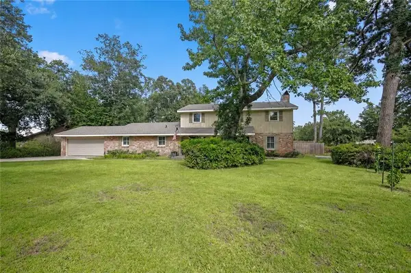 227 Cheron Drive, Mandeville, LA 70448
