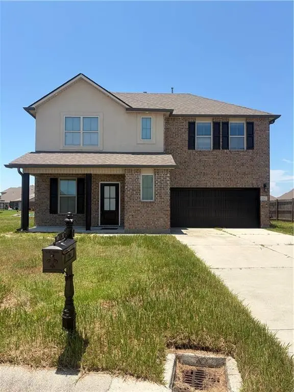 224 W Lake Court, Slidell, LA 70461