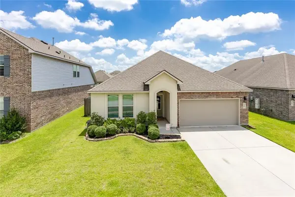 7546 Scarlet Oak Drive, Gonzales, LA 70737