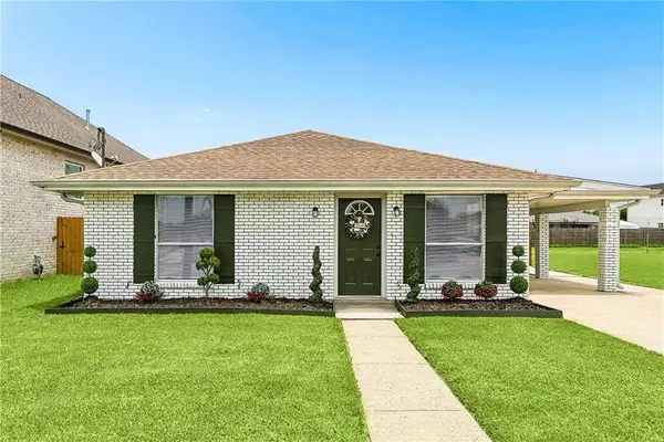 3413 Corinne Drive, Chalmette, LA 70043