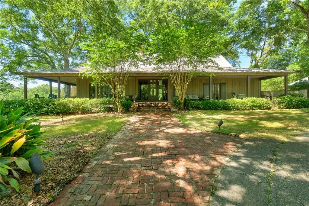 5844 N Williamsburg Road, Bassfield, MS 39421 - #1