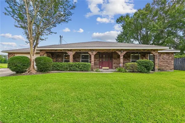 182 Thoroughbred Avenue, Montz, LA 70068