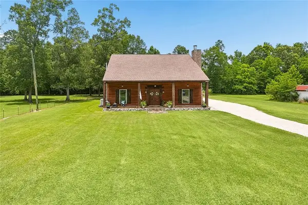 23541 444 Highway Highway, Livingston, LA 70754