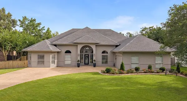 138 Acadian Lane, Mandeville, LA 70471