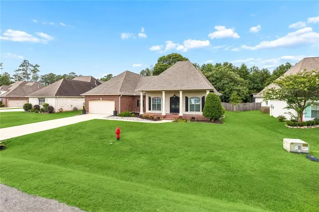 533 Belle Pointe Loop, Madisonville, LA 70447 - #1
