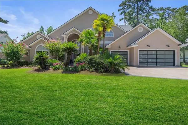 282 Evangeline Drive, Mandeville, LA 70471