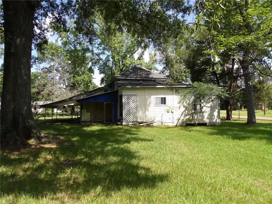 502 Pine Street, Elizabeth, LA 70638 - #3