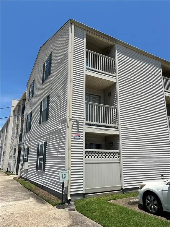 2330 Edenborn Avenue #201, Metairie, LA 70001 - #3
