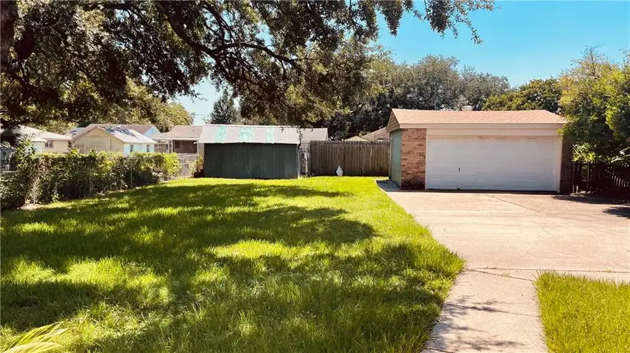 641 Jefferson Heights Avenue, Jefferson, LA 70121 - #2