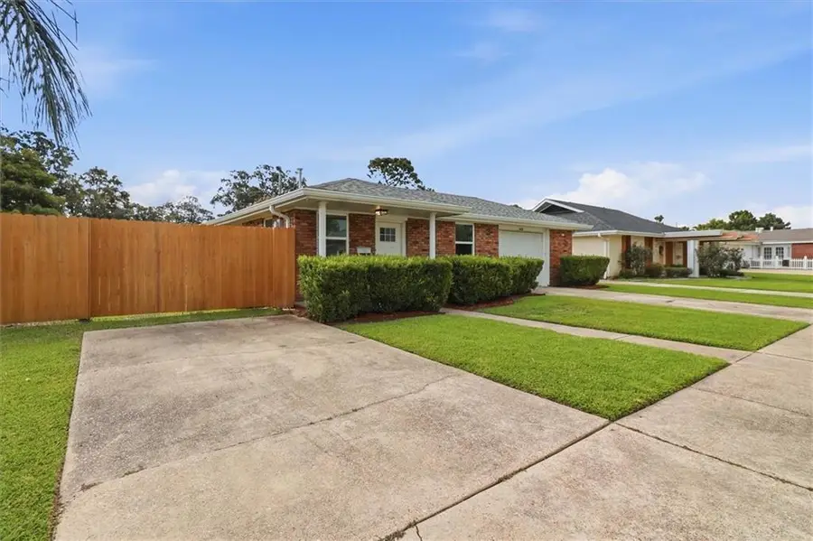 2408 Iowa Avenue, Kenner, LA 70062 - #2
