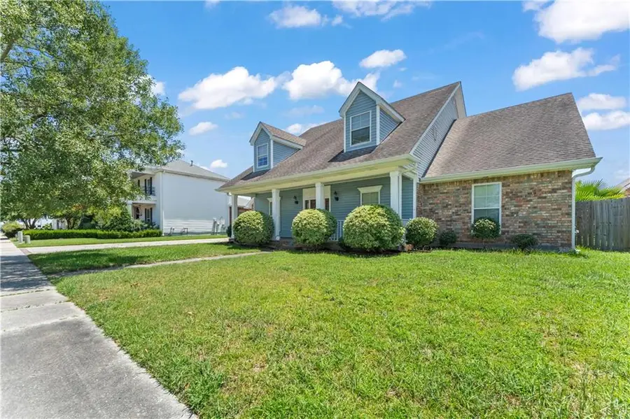 3825 Corinne Avenue, Chalmette, LA 70043 - #3