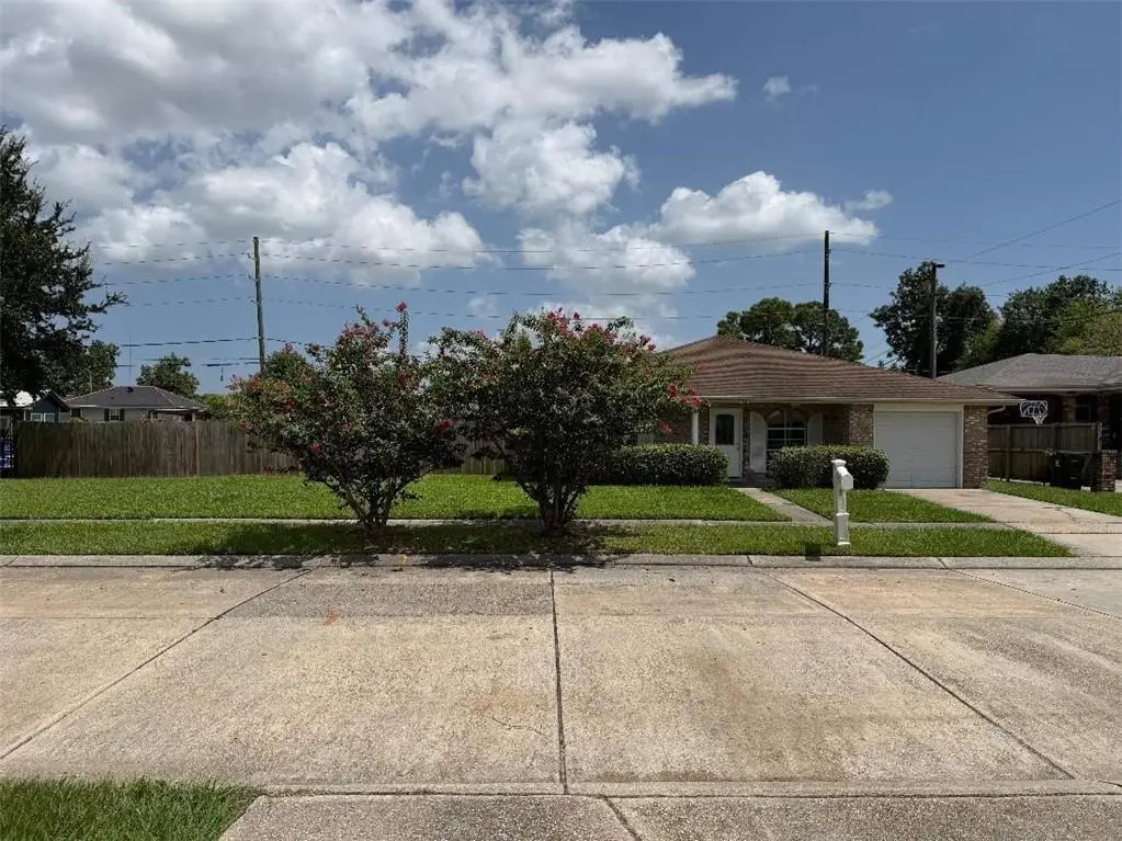 2401 Creely Drive, Chalmette, LA 70043 - #1
