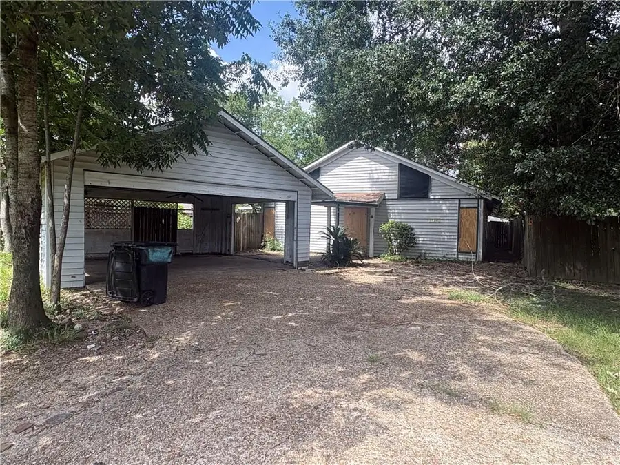 15649 Springwood Avenue, Shenandoah, LA 70817 - #2