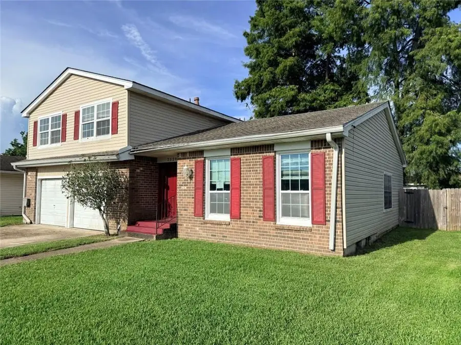 2529 W Catawba Drive, Harvey, LA 70058 - #2