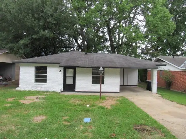 110 Amanda Street, Natchitoches, LA 71457 - #1