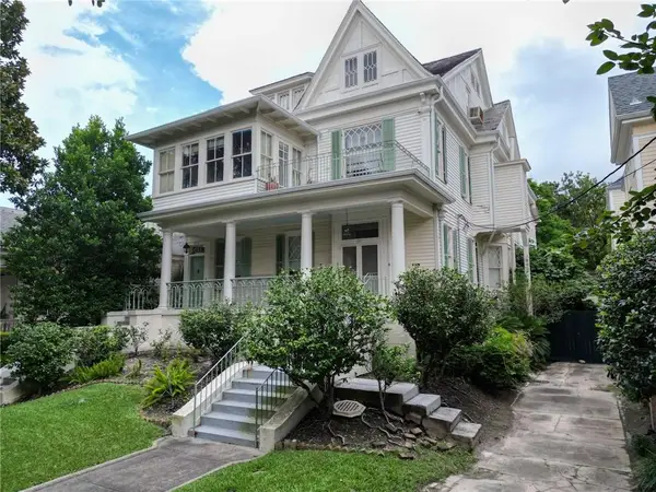 1915 Octavia Street, New Orleans, LA 70115