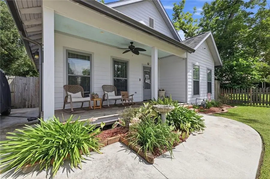 350 W Hickory Street, Ponchatoula, LA 70454 - #2
