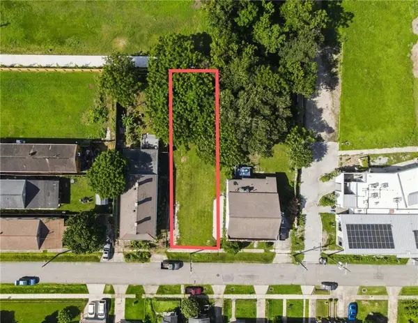 5452 Douglas Street, New Orleans, LA 70117