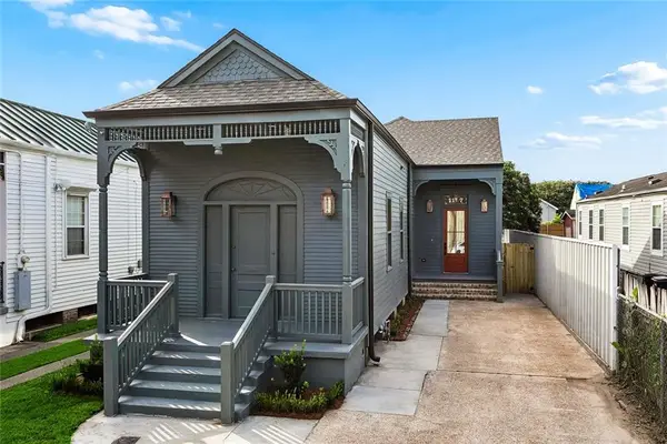 1127 Leonidas Street, New Orleans, LA 70118